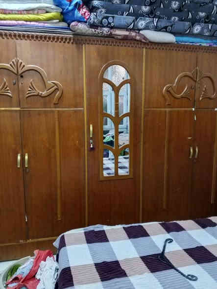 غرفه اخشاب خمس بوب ب250ببه مجال مكان ابوغريب الحصوه بيه ضرر بصيط يدات قفاله ***********
