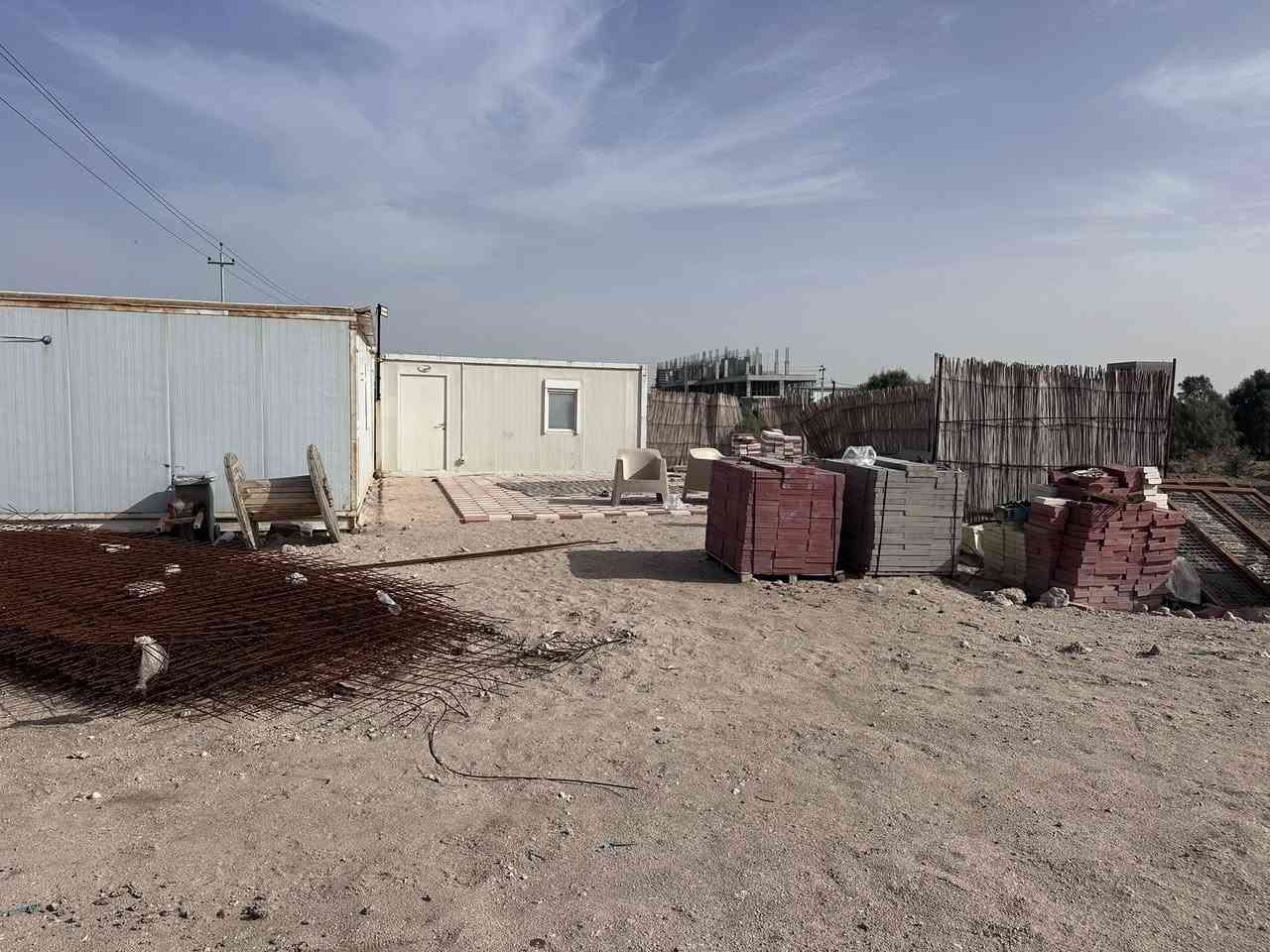 للبيع مزرعة مميزة على طريق تل لحم
📐 المساحة: 3 دونم ونصف
📍 الموقع: موقع ممتاز وسهل الوصول
🌳 مناسبة للاستثمار الزراعي أو الاستراحة
💧 تتوفر مقومات الزراعة (يُذكر إن وُجد ماء/أشجار/سياج)
افضل أنواع نخيل  🌴 

السعر مناسب وقابل للتفاوض
📞 للاستفسار والتواصل: (رقم الهاتف
***********
***********@
