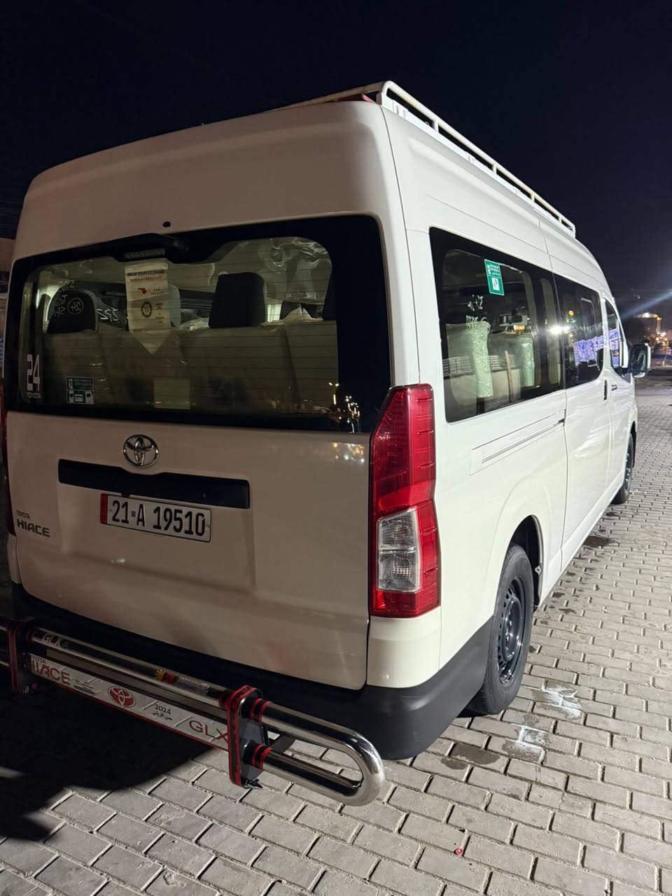 هايسه مديل 24 رقم سليمانيه سنويه بسمي
سياره مكفوله كفاله عامه ما عدااا بارد بسيط 
دوشمه /وسيبايه/  ودرع خلفي / بنكات اضافيه
15 نفر نص فول 

*********** ماشيه 160
