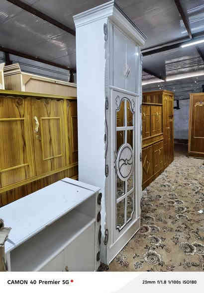 غرفة نوم 💤 صاج عراقي موديل تركي صبغ حراري مستخدمه شي قليل في مزاد الرسول كاطون الرازي بداية شارع السريه للا ستفسار *********** واتساب اومراسلة الصفحه ملاحظه مستعدون لشراء كافة الاثاث المنزلي المستخدم والجديد والغرف النوم العراقي والتركي
