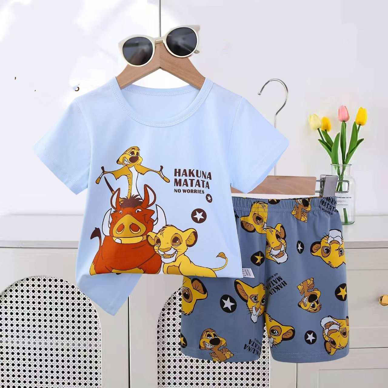 جديد كشكول 💥💥💥

تراك شورت طويل  ليكرا قطن فول 

قياس 70/80 

 السعر 36 الف

يلبس 1/4 سنه

 الدرزن ٣ طبعات و٣ الوان

بدون تحديد بغداد, العراق


**إذا كنت صاحب هذا الإعلان وتريد حذفه لأي سبب، رجاءا أرسل رسالة إلى الدعم الفني**