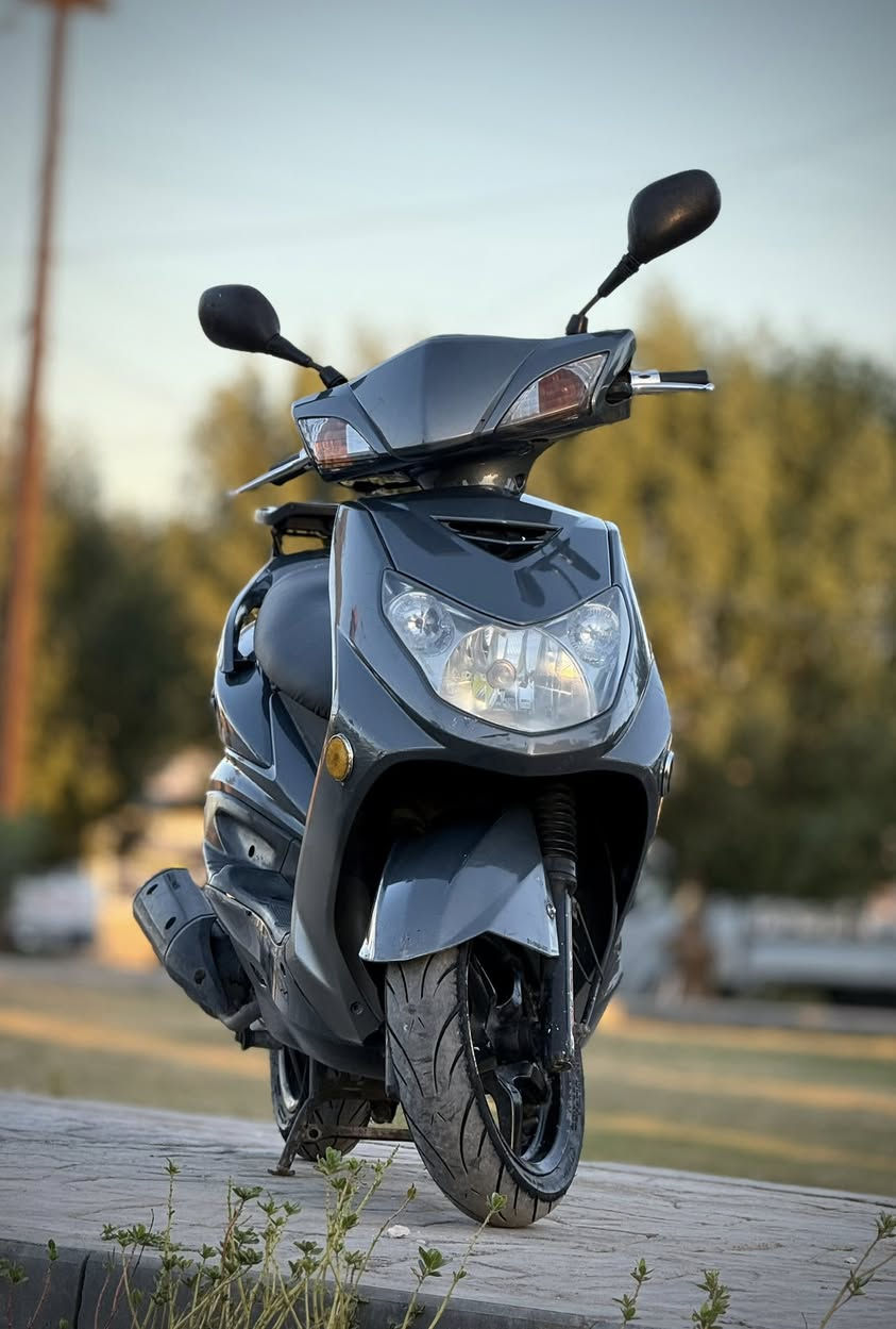 سكنس فحل كابريتر الدراجة جديدة كلش كفرات ختم واحد كهربائيات اشاير لايتات كلشي فول مكينة حلوة كلش وناعمة شلعة معدل كلهة عل تمام نص نكرة بكل وكت الدراجة مال رمبة وستخدام كلش قليل وممتعوبة تجي تفحص الحد متمل وديهة وين ميعجبك هم ماكو شكال وبل عافية عل ياخذهة السعر 750 وبيهة مجال قليل كلش مكاني بغداد البياع ***********
