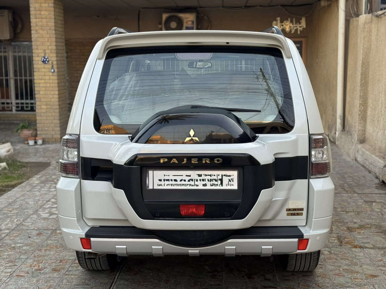 السلام عليكم
حبتور 2020 جديدة حالها حال الزيرو مكفولة صبغ بارد شخط فتح بشرط ماشية 45 الف

كشنات جلد 

دمام 

علامات ذهبية

ويل جبير حجم 18

مكينه 3800

كشنات راس الارنب

شاشة كامرة حساس 

زراك لايت 

لايتات زنون

لد نهاري 

تبريد منفصل 3 قطع

كفالة عامة 

شادلها دوشمة للكشنات

ومغلف الارضية جلد

العدة والارضيات وسويج ثاني ممستعمل بعدهن

رقم جديد سنوية جديدة

السعر جوة السوك 238 مجال بسيط

***********
