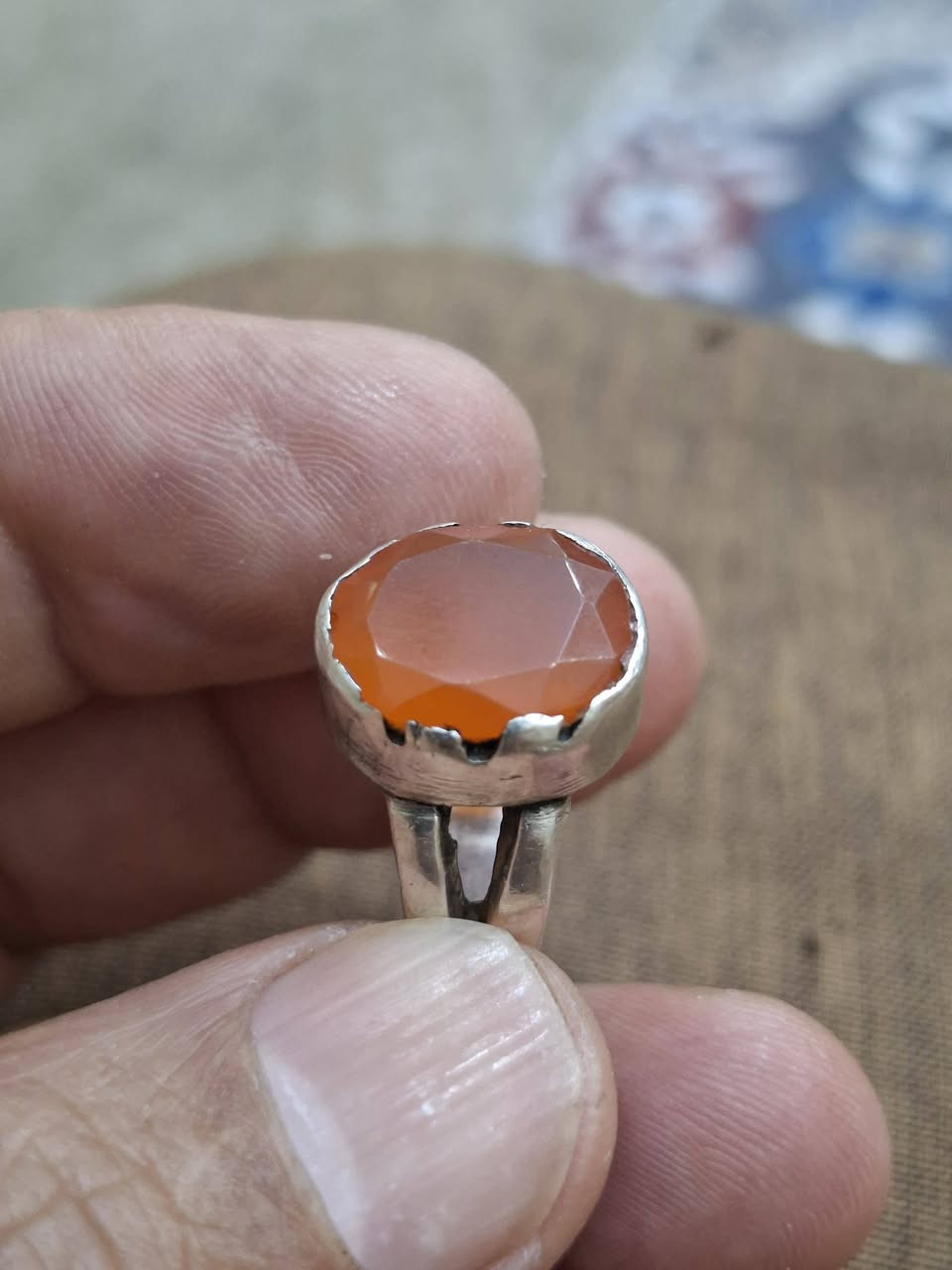 السلام عليكم محبس يماني مشمشي للبيع السعر 35,000 الف اللي يحب يتصل على هذا الرقم٠١


**إذا كنت صاحب هذا الإعلان وتريد حذفه لأي سبب، رجاءا أرسل رسالة إلى الدعم الفني**