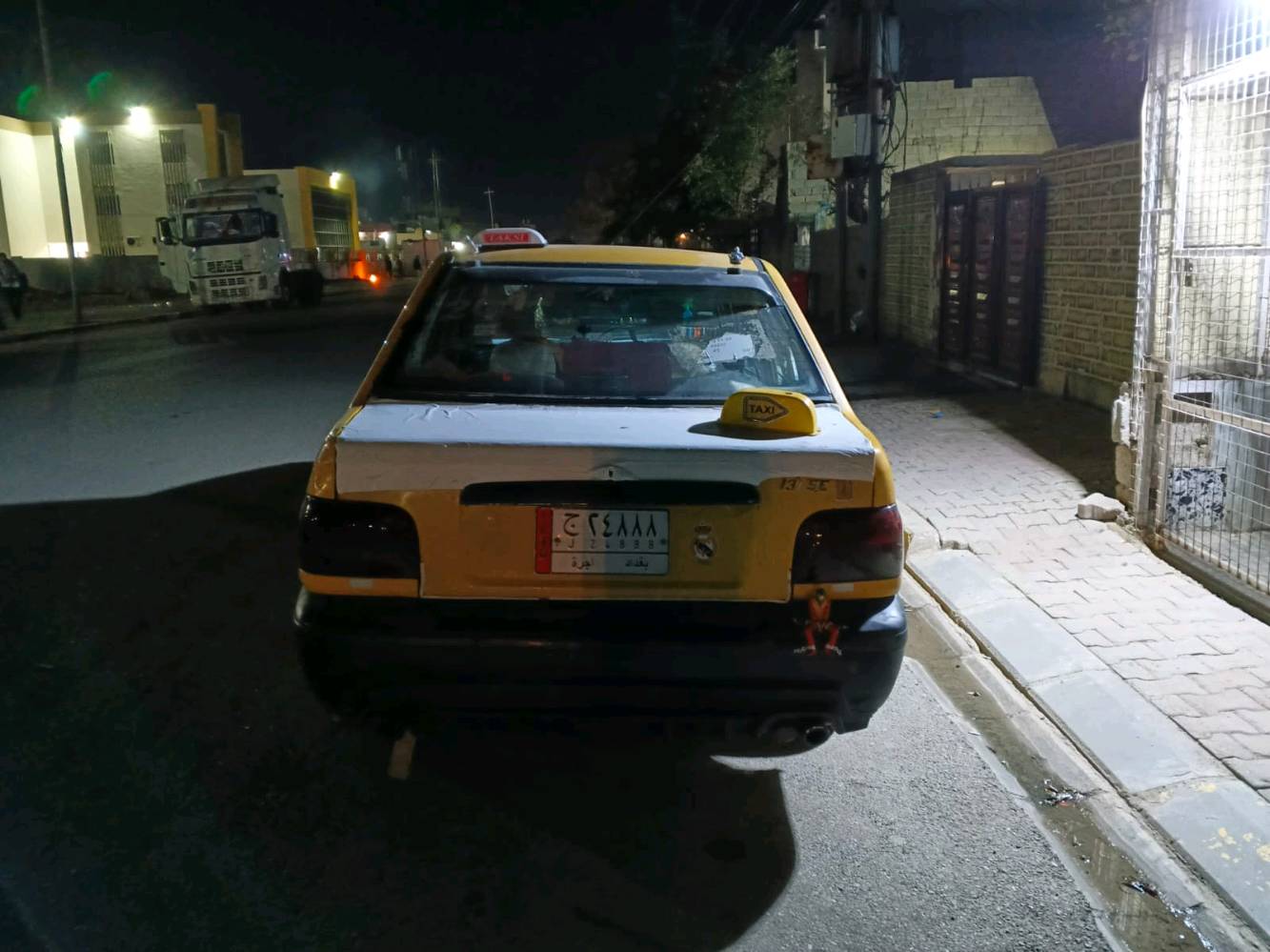 السلام _عليكم 
سايبا للبيع او مراوسه 
موديل 2009
رقم بغداد  ثاني يوم تحويل 
نقابه مصفره 
دفتر بنزين موجود 
تبريد ❄
تدفئه 🔥
كير محرك كفاله بشرط
كهربائية كله شغال 
4تايرات جديد
لايتات زينون اصفر
ستم سماعات جديد رايزن  
دواخله بعده شركه لوك
كشنات دوشمه جديد 
السعر:23وبي مجال
عنوان 📍:كركوك اسره مفقودين
رقم:***********
