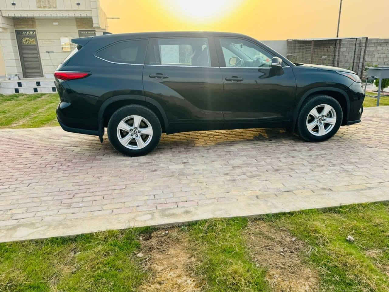 #للبيع هايلندر 2023
تحويل مباشر 
 مواصفات فول عدا الفتحة 
بصمة تشغيل وابواب رادار تحديد مسار اوتو ستوب وضعيات قيادة نقطة عمياء 
سايد بريك كهربائي 
محرك 4 سلندر 
ماشية 31 الف فقط 
ضرر جاملغ وبنيد بدون دواخل 
السعر 255 💲 
الاتصال 
***********
***********
مكان السيارة 
صلاح الدين الشرقاط اسديرة :
