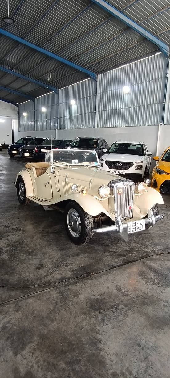 سلام عليكم
سياره MG
موديل .1952
ماشي 3 الف
محرك جاف بدون ماء  4 سلندر  شغاله وبحاله جيده
سياره بسمي رقم سليمانيه 
سياره كلشي بيها ع بلاد ماملعوب بي ابد 
مكاني كركوك 
للاستفسار اتصال
***********
