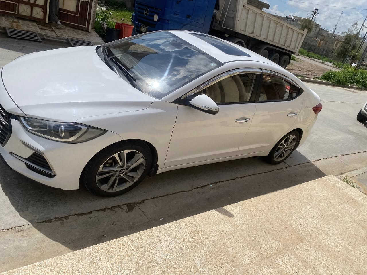 سياره للبيع النترا موديل 2018  وارد خليجي سوبر  السعر 155 وبيها مجال  ***********. الكورك   ***********
