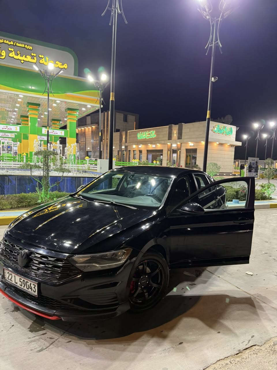 للبيع او المراوس فولكس واكن جيتها فئه s نص فول
السياره وارد كندي كلين تايتل
بيها ملاحضات بسيطه 
المشي 132 الف وقابله لزياده
السياره مابيها مصاريف
محرك 1.4 توربو 
السياره ع وضعيه الشركه
الـسياره نضيفه بمعنى الكلمه
سويج 
تدفئه كشنات
درايف مود
سبورت 
ايكو 
نورمال
كير 8نمر
للاستفسار ***********
السعر 160 وبيها مجال
مكان السياره بغداد الدوره آو الوزيريه
