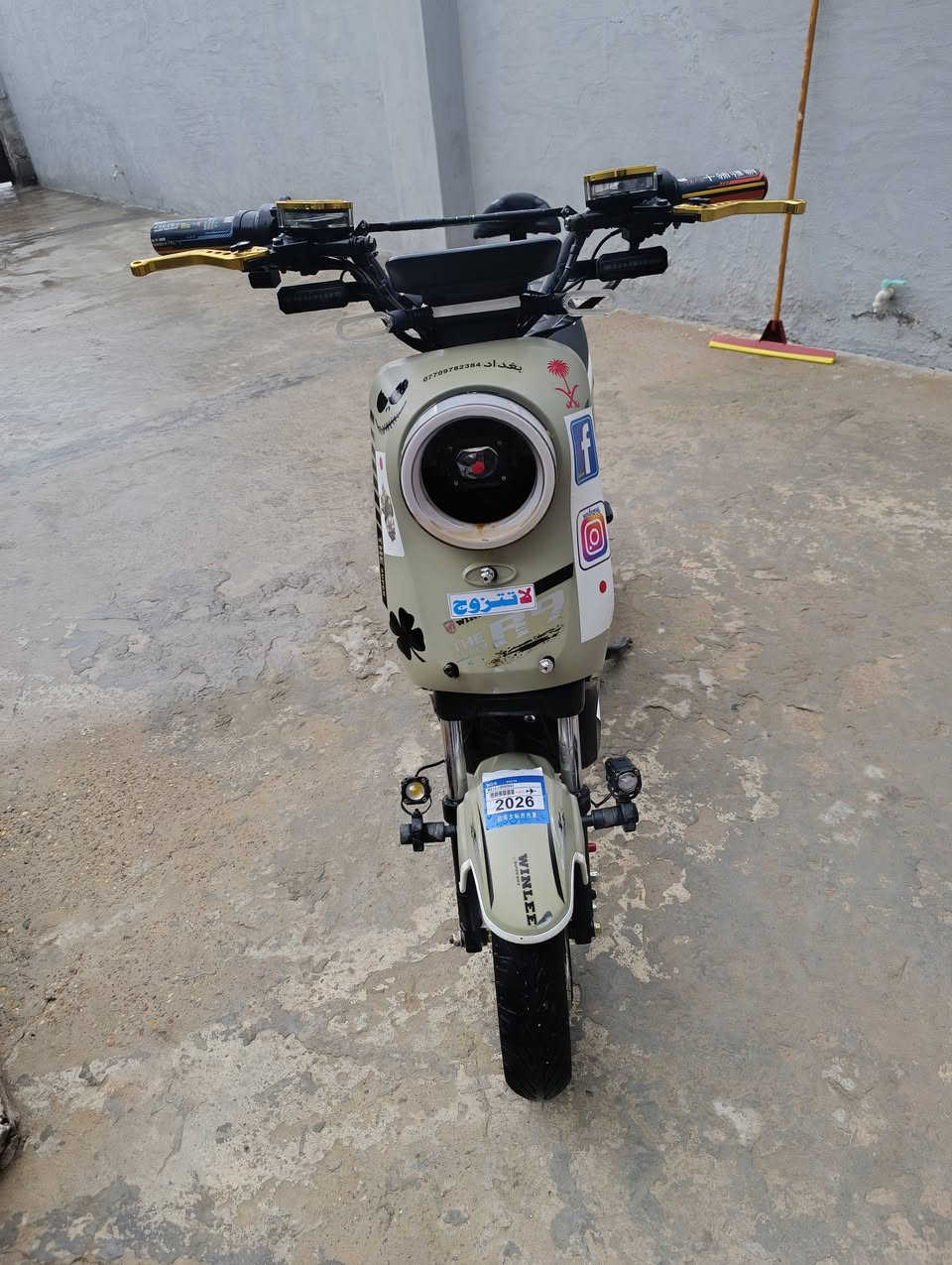 السلام عليكم للبيع R9 فول نضافه جديد صار شهرين أخذته سعر 500 وبي مجال شراي يتصل على رقم *********** عنوان ديالى بلدروز
