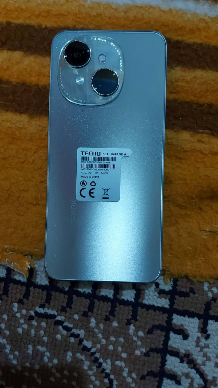 سلام عليكم للبيع تكنو سبارك جهاز يخبل الله شاهد نضافه 100\100 ذاكره 256 بطاريه 60000 السعر 150 مكاني ميسان      ***********
