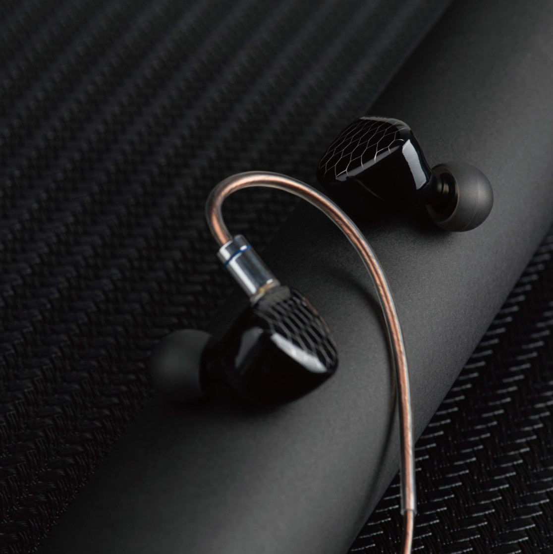 متوفر 

TINHIFI P1 MAX 
BIG Panda

14.2mm Planar


**إذا كنت صاحب هذا الإعلان وتريد حذفه لأي سبب، رجاءا أرسل رسالة إلى الدعم الفني**