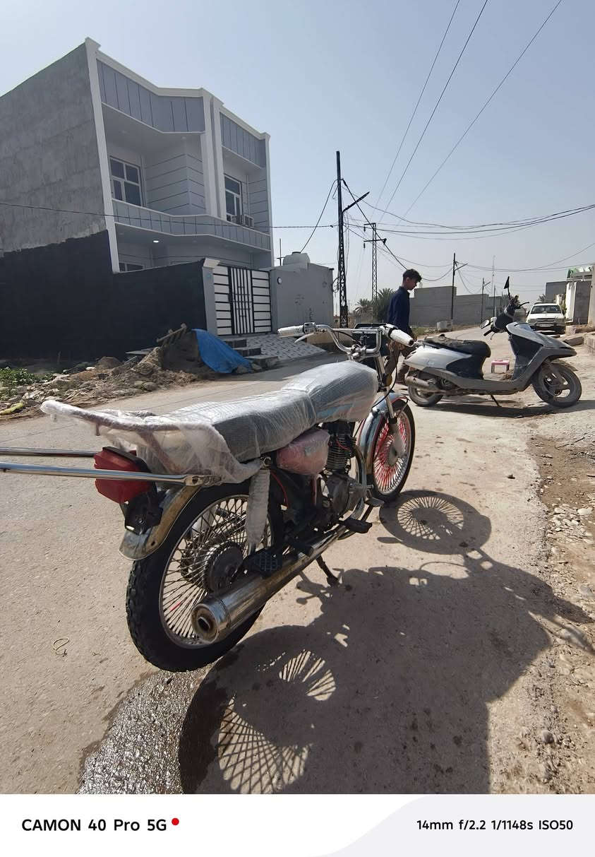 سلام عليكم
نامه برو 
دراجه خير من الله كهربايات فول
شرط هندر واحد 
الشاصي 2019 
المحرك 2018 
السعر 300و بيههه مجال لطيبين
رقمي ***********
