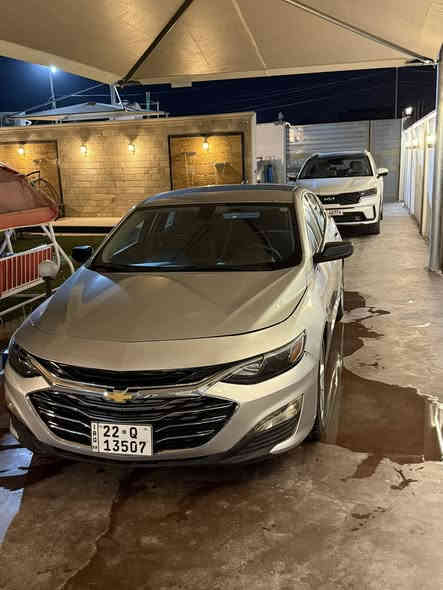 ماليبو ٢٠٢٢ لون سلفر رقم اربيل تحويل او وكاله 
السعر 119
السيارة ضرر جاملغ  و بالبنيد / راديترات وتبريد ومروحه بلاديات كلهن . حادث بالمنشور
نص مواصفات
1500 مكينة تيربو 4 سلندر
كشن كهربائي
بصمة تشغيل 
تشغيل عن بعد 
البوب بصمة
رادار امامي 
سايد بريك بصمة 
شاشة ايباد تدعم كار بلي 
تحكم استيرن جهتين 
تحديد  مسار قيادة آليه 
وباقي المواصفات معروفة للسيارة
بغداد زيونه مكان السيارة
سعرها 119  ورقة

واتساب ***********
