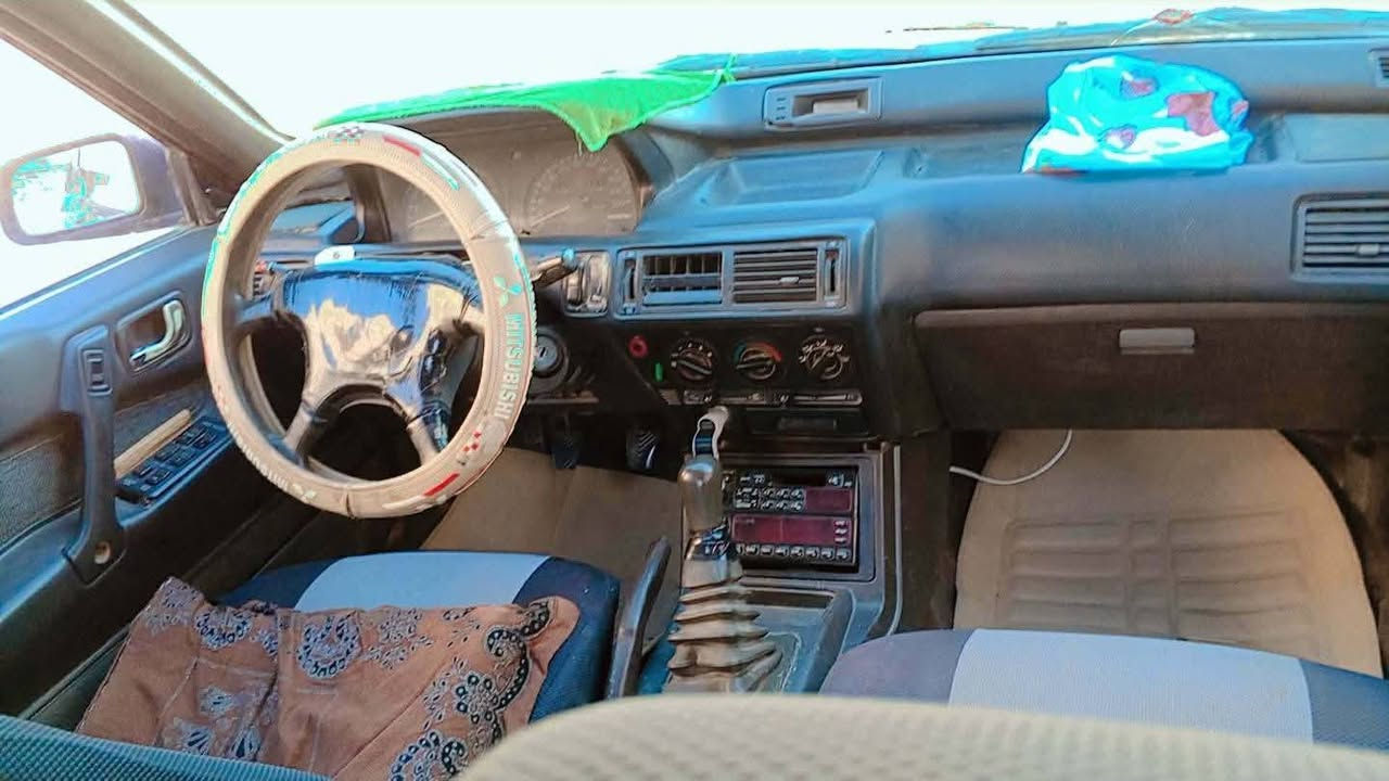 مسبوشي مديل 89
رقم ديالى شرط التحويل
سياره بدوون ضرر 
استفسار اكثر على الارقام ***********
***********
