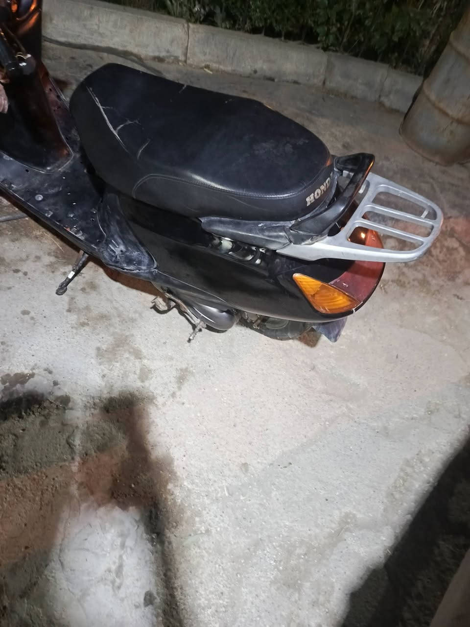 سلام عليكم شباب دراجه سبيسي للبيع دراجه نضيفه وخير من الله مثل ما موضح بالصور السعر 600وبيه مجال بصيط حك الجيه المكان التحرير الرقم***********
