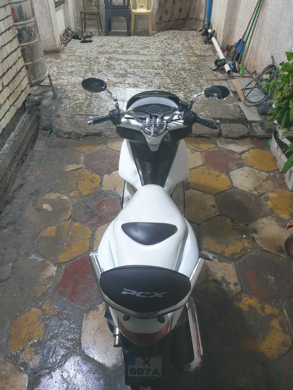 سلام عليكم دراجة pcx مكفولة كفالة عامة حساس ستان وكهربائيات كلهة شغالة جيب فيتر وتعال افحص سعر مليون و600 وبيهة مجال ول موشراي لا يتعبني اي ستفسار ***********
