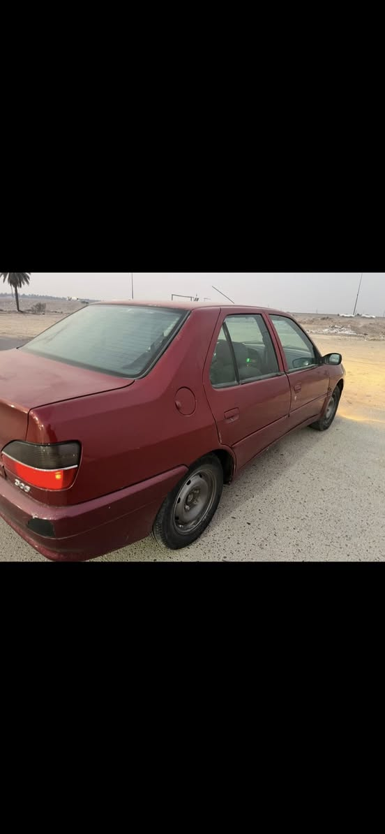 السلام عليكم 
لبيع بيجو موديل 2003رقم بغداد مشروع وطني شرط التحويل مباشر سياره مكفوله من كير مكينه صدر تبريد كفاله كهربائيات بلاديه كلها شغاله برده خلفيه مسجل سماعات كلها شغال بيها صبغ احزام لجماليه بيها تبديل بنيد فقط السعر 36$ورقه بيها كلش قليل حك الجيه مكاني بغداد ناحيه الرشيد قرب السريع الدولي مقابيل اليوسفية الاتصال او اواتساب ***********
