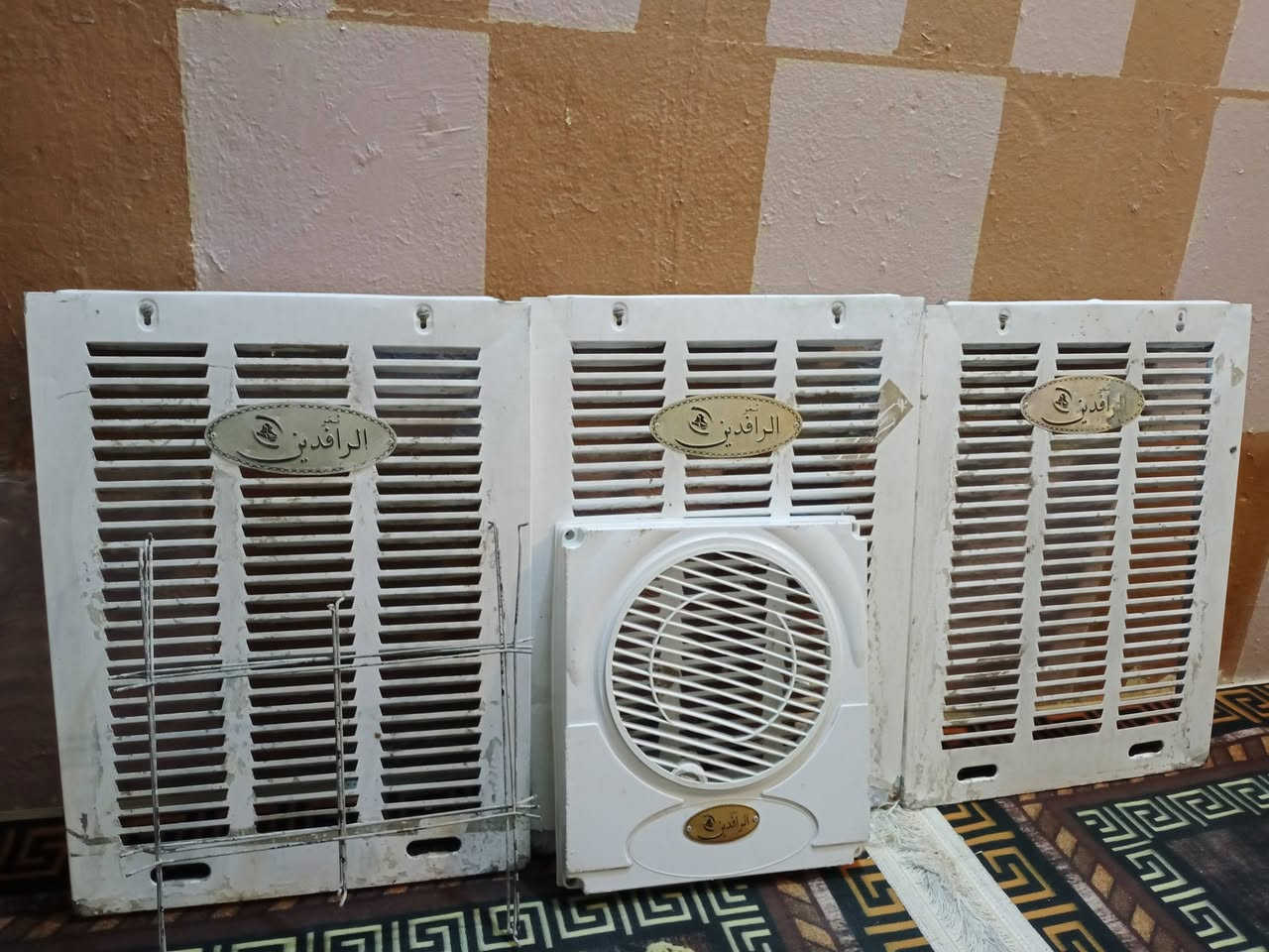 ‏مبرده حجم وسط مستغله موسم واحد شغاله سرعتين موطور واتر بم ابلادي مامبدلات السعر 85 بيه مجال لشراي تاخذه على فحص
‏
‏ميز طعام السعر 5
‏
‏مكان بغداد الزعفرانيه شارع المعهد 
‏استفسار اكثر دخول خاص
‏
‏مبرده حجم وسط مستغله موسم واحد شغاله سرعتين موطور واتر بم ابلادي مامبدلات السعر 85 بيه مجال لشراي تاخذه على فحص


**إذا كنت صاحب هذا الإعلان وتريد حذفه لأي سبب، رجاءا أرسل رسالة إلى الدعم الفني**