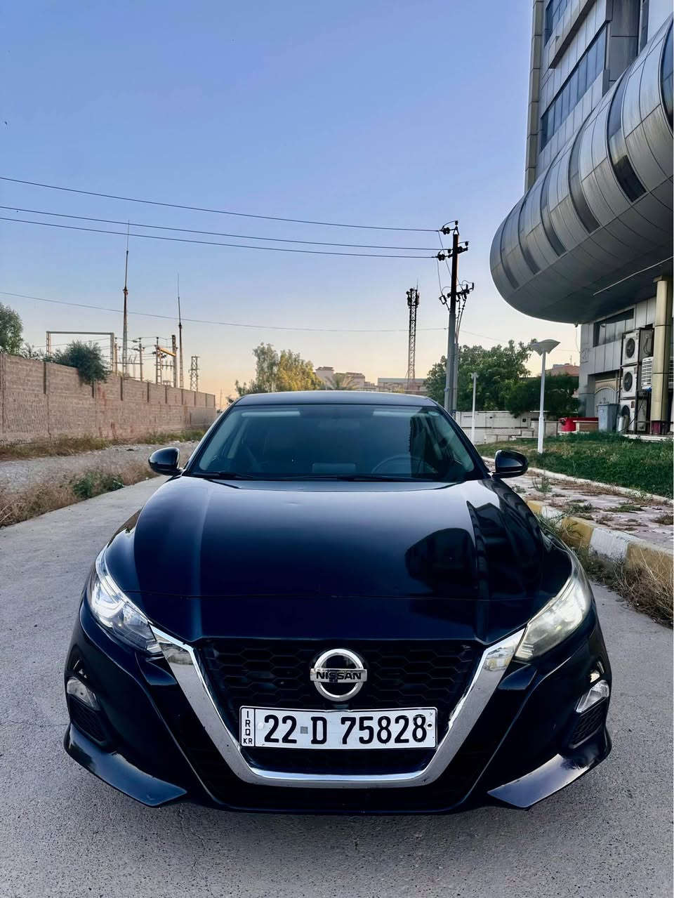 للبيع التيما 
السعر 124 بيها مجال بسيط
***********
موديل 2020
ماشيه١٠٠ 
تحكم ستيرن 
تثبيت سرعه 
رادار بلادي 
حجر بلادي
شاشه لمس 
كاميرا خلفي 
بصمة تشغيل 
بصمة ابواب+صندوق 
تايرات وياله جديد 
كير مكينه بشرط 
حداديه امامي خلفي جديد 
تبريد ثلج 
السياره مابيها برغي نقص 
باسمي تحويل ثاني يوم 

ضرر السياره جاملغ+ بونيد + ٣ مكان بيهة بارد 
مكان السياره ديالى خانقين او كلار خناقين, ديالى
