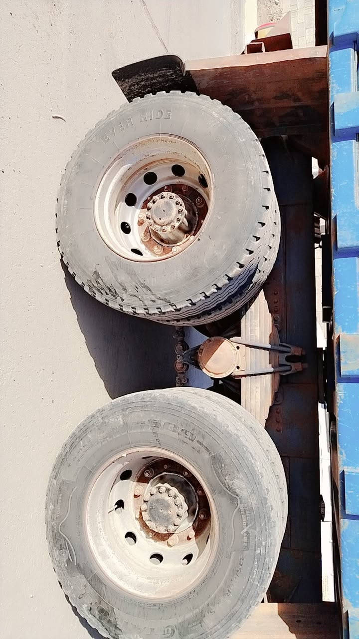 اخوان سياره سكانيا للبيع للاستفسار الاتصال على الرقم وانا خادم
***********
