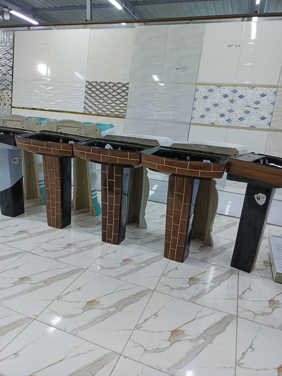 تم وصول مغاسل+مقاعد هندي درجه أوله
استفسار(***********/***********) @إشارة
