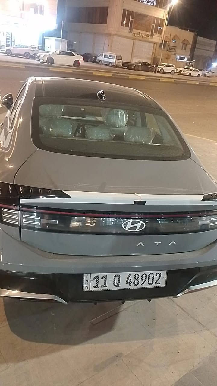 السلام عليكم غوالي هونداي سوناتا بانزين خليجي كفاله من الشخط عدة الصندوق بي شبرين صبغ بس زيرو رقم بغداد وراعي بصرة شرط تتكاتب ويا مكان السيارة بصرة السعر اتصال وتدلل رقمي
***********
