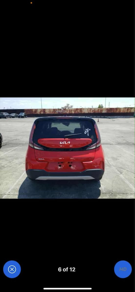 2023LX
بدون دواخل السعر 150$ وبيها مجال 
مكان بابل 
***********
