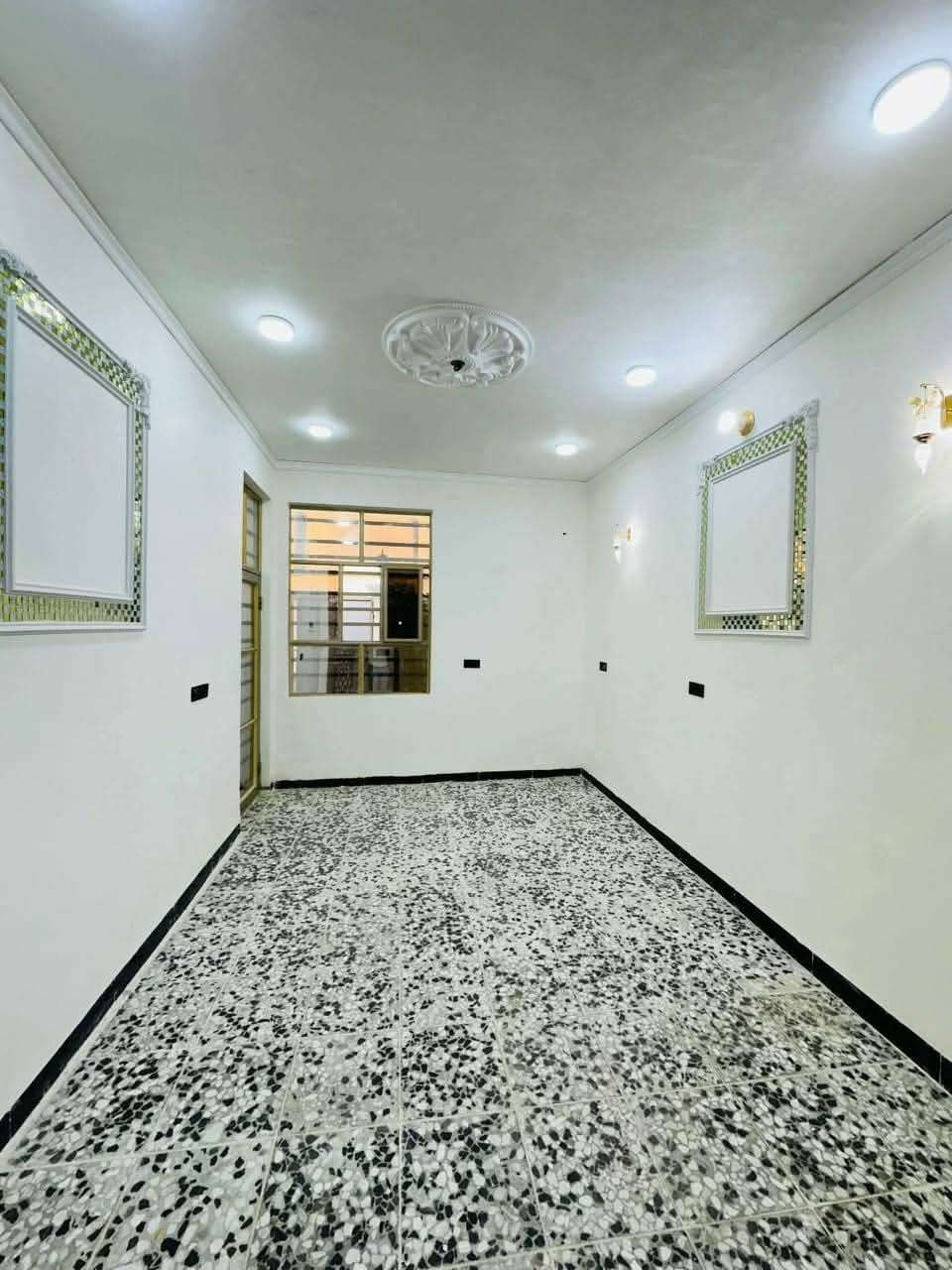 . ⚜️ العنــــوان ⚜️  النجف //  المساحه100متر مربعه طابو زراعي قرار محكمه
🔆  الــتـــفـــــاصـيــــل  
الـبـنـاء  درجة اوله البيت مامسكون 
(( طـــابق الاول)) يحــتوي علا غرف، 2 وصاله + ومطبخ مفصول+ وستقبال  وصحيات داخل وخارج. 

🔱الــســعـــر  /38مليون. 🥰

             ملاحظة (((توجد كافت المساحات والقطع  )
⚜️        
((للاستفســار مراجعـة المكتب  #_للعقــار_والمقــاولات
العنــوان مكتب اليرموك  العقار مقابل قرية: الغدير اعمـود 282 #مكتب_اليرموك  العقار_

*********** او الاتصال على الارقام.🟡🟡📞📞📞♾
   🔆📞تطبيق وتساب موجود
او مرسله  😊
.
