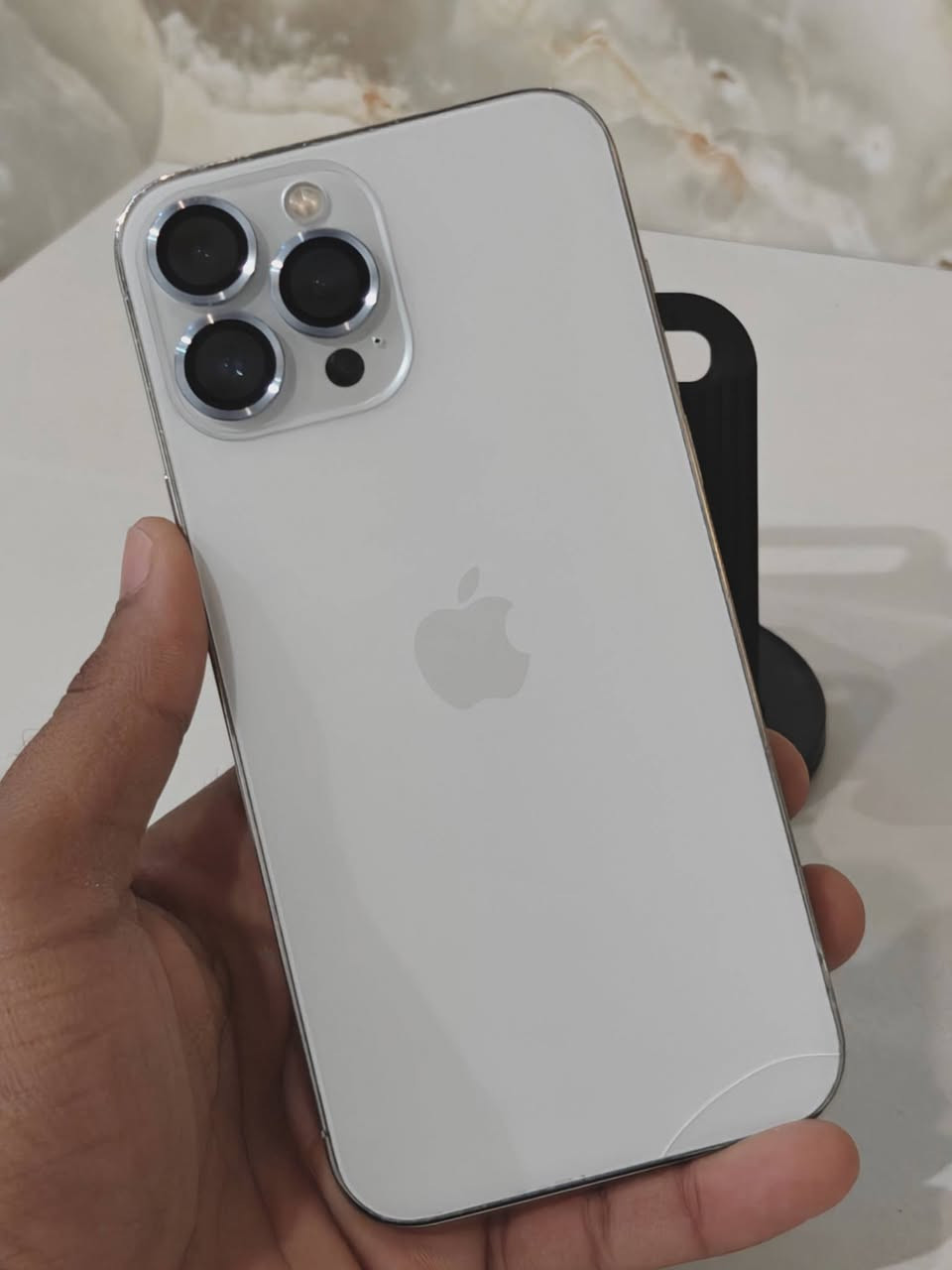 السلام عليكم
ايفون 13 برو ماكس 
🔥و السعر 625 الف دينار 🔥
ذاكره 256
بطاريه 84 بلاد
نضافه %100
نموذج M. امريكي اصلي
بدون ملحقات
العنوان النجف الاشرف
واتساب ***********
