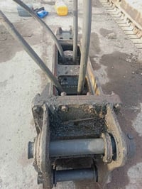 نقار حجم 2000فوركاوه السعر 40 ورقه اتصال07707597040