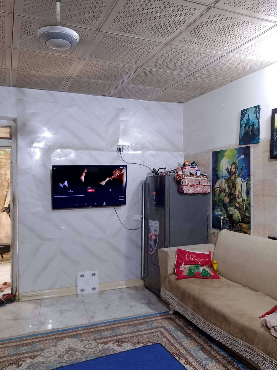 بيت خلفي قاطين بشارع عشرين المساحة 112 واقع حال 81 بالطابو بي 5 غرف استقبال صحيات فوگ وجوة صالة مطبخ وطارمة زغيرة وياة تانكيات ثنين ابو 1000 وگيزرات ثنين كبار


**إذا كنت صاحب هذا الإعلان وتريد حذفه لأي سبب، رجاءا أرسل رسالة إلى الدعم الفني**
