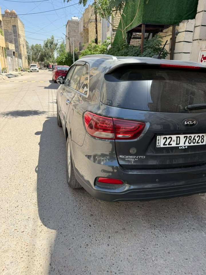 للبيع او مراوس
سورنتو ٢٠ رقم اربيل بسمي ٧ راكب حلوه سياره جاهزه من كلشي 
سعره ١٨٥ مكان سياره بغداد 
***********
