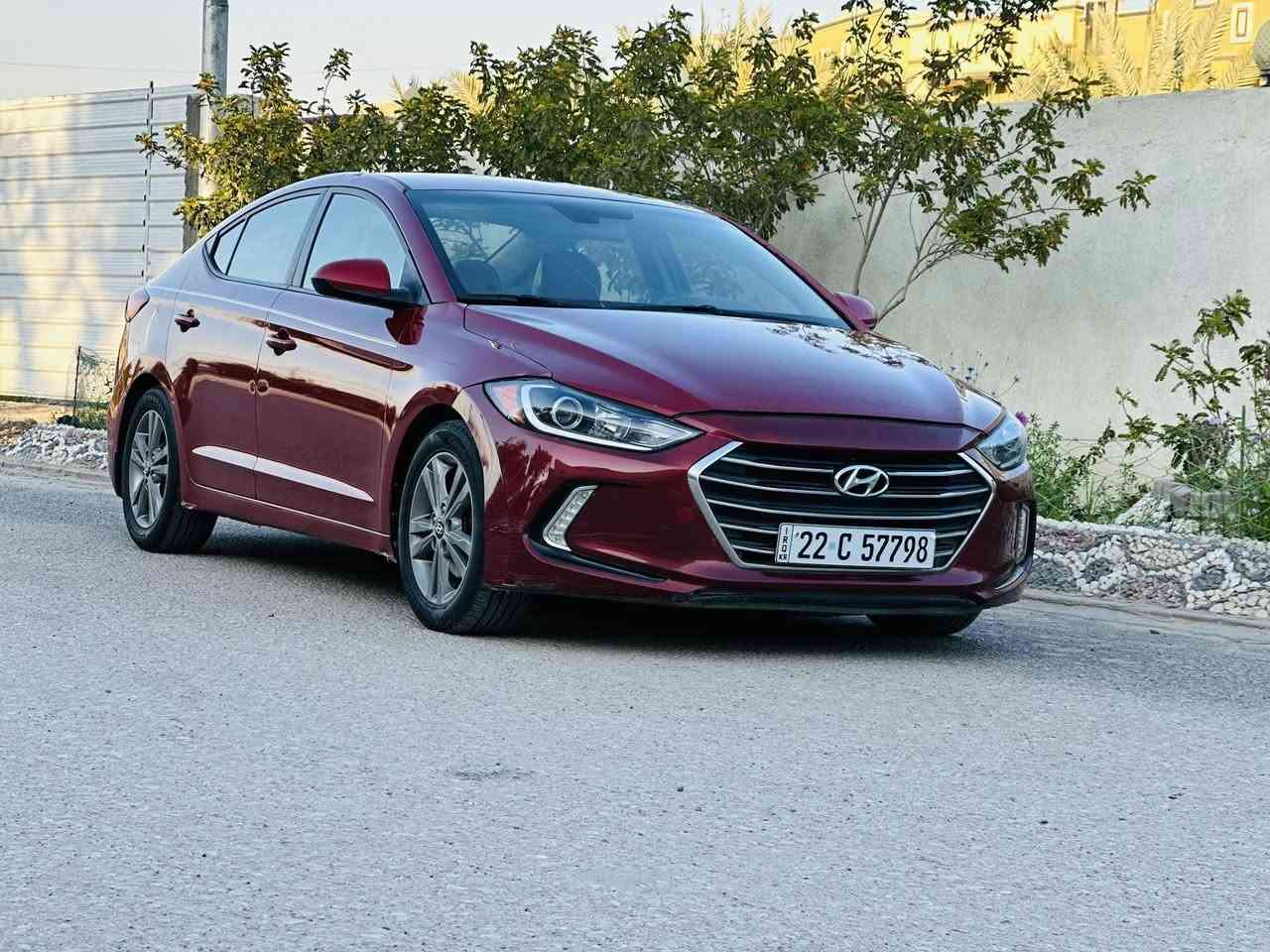 السلام عليكم ورحمة من رخصه الادمن للبيع هونداي النتره موديل ٢٠١٧ السياره أمريكيه حادثه جاملغ وبنيد والباقي كفاله شاصي لعود حوض تكم وقماره مكفولات كير ومكينه وحداديه وتخم تاير وتبريد مكفولات رقم أربيل انكليزي سنويه لل ٢٠٣٠ هزه جديده وأرقام جدد اتريد تحويل او وكاله اني حاضر مكينه ٢٠٠٠ دوش ماشيه ١١٩ ميل 
السعر ١١٣ وبيه مجال 
مكان السياره بابل تقاطع السده 
الهاتف *********** //// واتساب ***********
