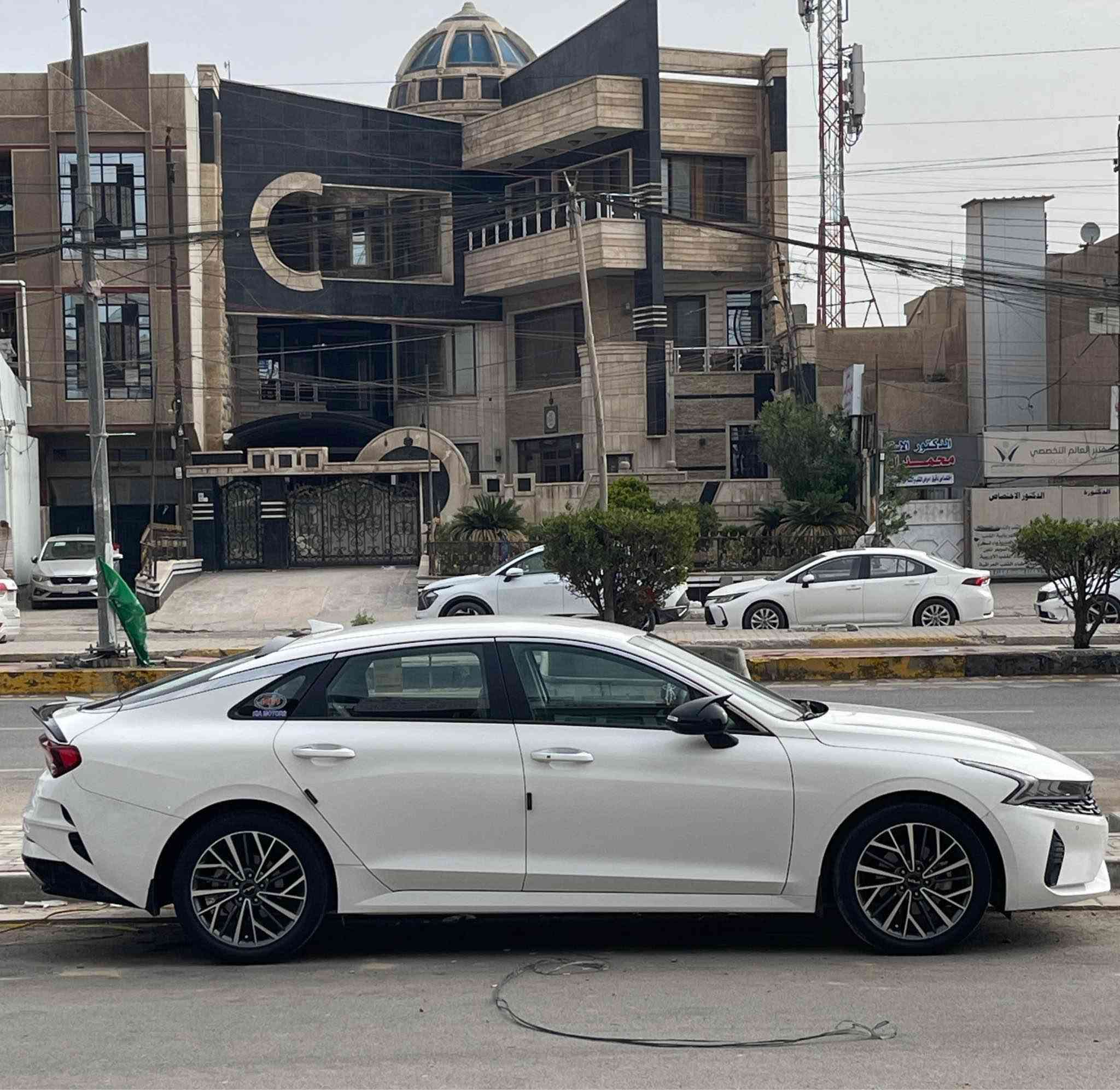 خليجي وكالة الدولية K5
ام الضمان فول عدا البنوراما كاملة
المواصفات تبريد شاشة يدات
نيكل لد 4 عدسات امامي خلفي
ويل جبير داخل ابيض شاشة
كاربلاي انظمة القيادة كاملة
الوصف
تشغيل عن بعد رقم بغداد هزه
جديده بيها الجاملغ الخلفي

مرشوش فقط بدون معجون بدون
تعديل وبيها pdr بالحافه مال
جاملغ
مكانها بغداد الكاظمية
*********** بغداد, العراق
