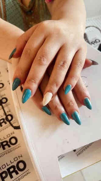 عروض راس السنه
حلاقة دبي
شهداء البياع يم فران زمزم
رقم المحل واتساب ***********
🌹🌹🌹
