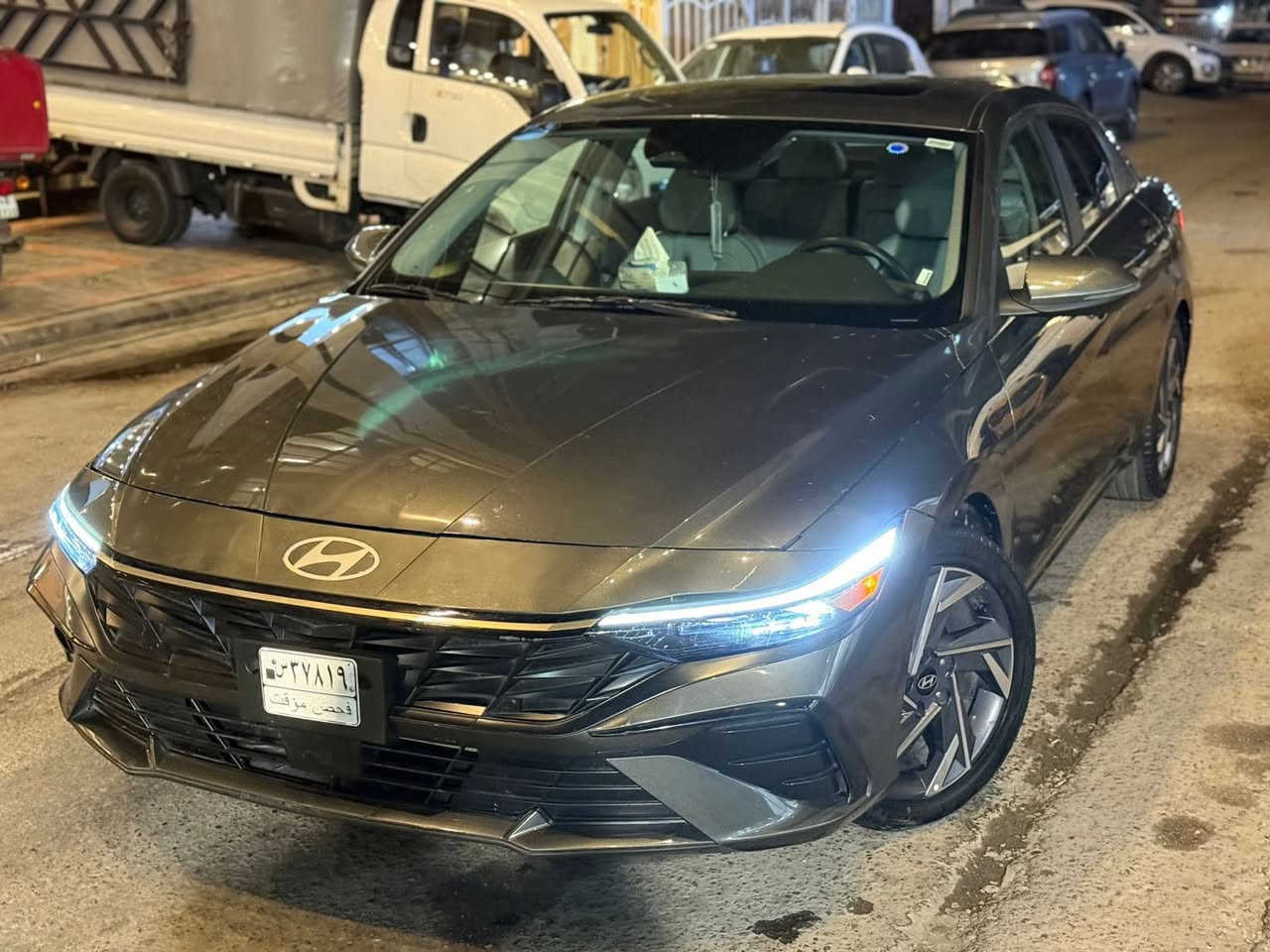 سلام عليكم
هيونداي النترا 2025 وارد امريكي 
بصمة
فتحة
لد امامي وخلفي
جلد
كراسي كهرباء
مكينة 4 سلندر 2000
تشغيل عن بعد
اوتو هولد 
سايد بريك دكمة
اشاير بلمري
كير اوتو + عادي
تبريد بيانو
شاشه ديجتال كاملة
mode drive 
مانع انزلاق 
مانع انحدار
شاحن وايرلس 
جام اوتو 
تبريد قطعتين 
سماعات Bose
ماوس باحث
تحكم ستيرن جهتين
كراسي تدفئة
السيارة جديدة جدا ومكفولة من الصبغ بيهة تبديل جنطة وبارد بل جاملغ الخلفي الايمن وتبديل البنيد قطع اصليه 
رقمي ‭٠٧٧١ ٧٤٣ ٩٤٤١‬ 
اخوان رجاء مكلف بلنشر رقم صاحب السياره بلمنشور
