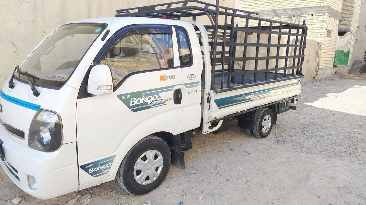 سلام عليكم ورحمه الله وبركاته
كيه بنكو موديل 2020 رقم بغداد انكليزي كفاله عامه ماعده الي موضح بلصوره  العنوان بغداد الكمالية  السعر 122 وبيها مجال شي بصيط
***********
