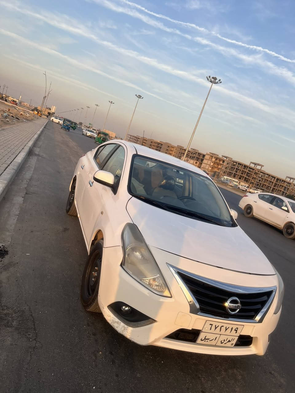 نيسان صني هندي ام البليته الزركه 2021            بيهه    باب وجاملغ  والباقي شوف العين والتقرير موجود السعر 100وبيهه مجال قليل العنوان البصره شط العرب                                           ***********ماهر البصراوی@
