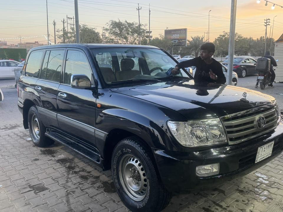 لندكروز2003
لندكروز مديل 2003 جاهزة صبغ عام فقط جمالية صبغ درجة اولا فول مواصفات كير عادي *********** موجودة بالنجف
