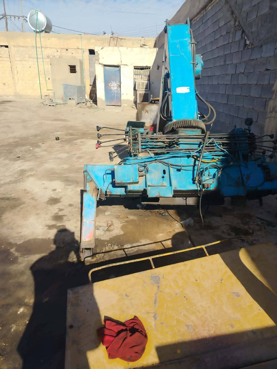 للبيع جهاز سوبر زت ٢ سلايت ٣و ٦٠٠ طن مخالف رجلين مربع  السعر ٤٥. للاستفسار ***********
