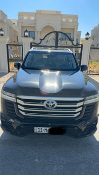 لاندكروزر GXR • زيرو • ١٣٠٠٠ كم