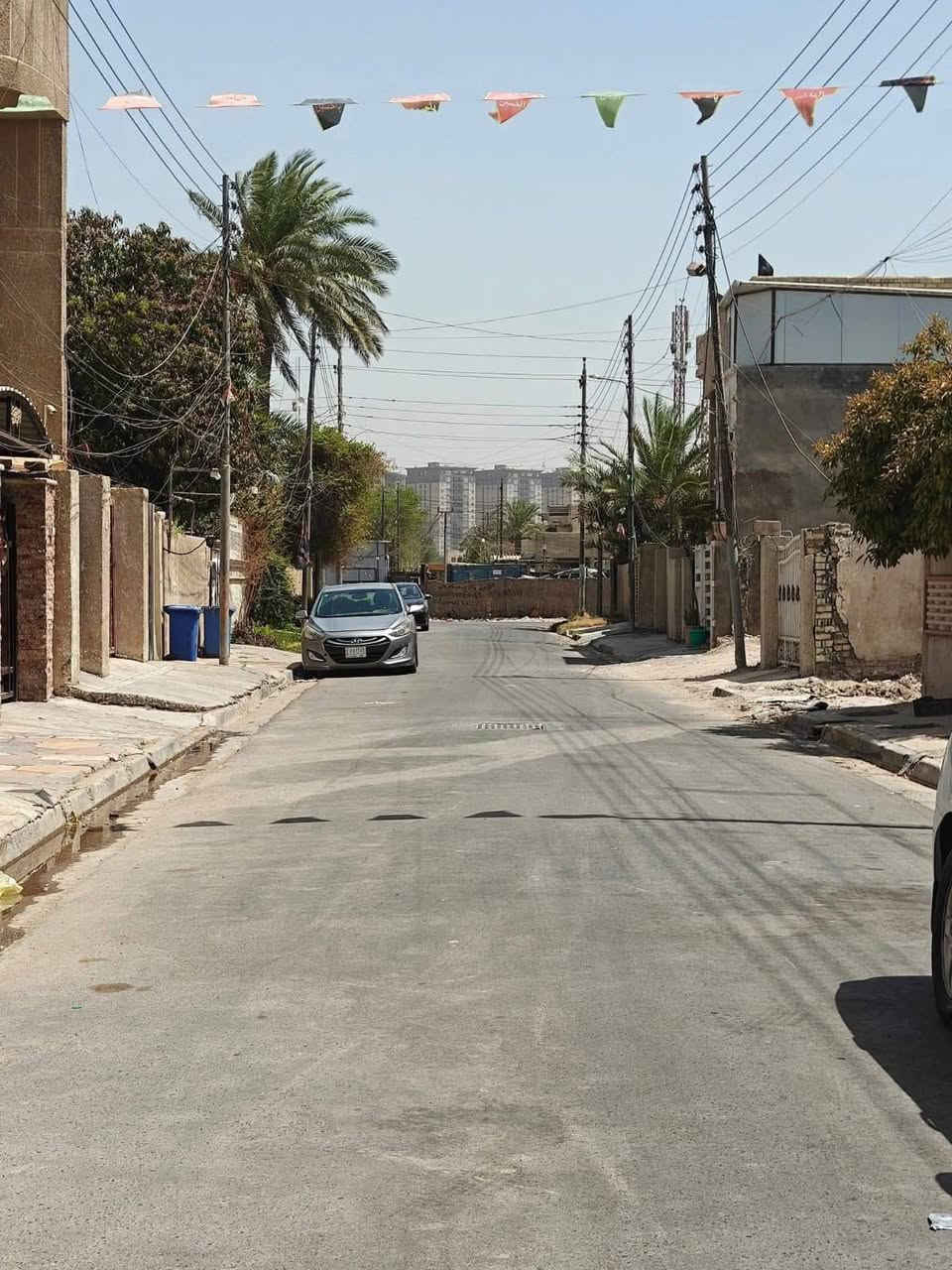 قطع من دار مساحه 100م يعتبر كاع للبيع موقع حلو جدا حي الجهاد الطائي المربع الذهبي شارع مرتب ومكان اهداء خلف. مطعم كوبركر وسعر قطعه ارض
اللاستفسار ***********
قطع من دار مساحه 100م يعتبر كاع للبيع موقع حلو جدا حي الجهاد الطائي المربع الذهبي شارع مرتب ومكان اهداء خلف. مطعم كوبركر وسعر قطعه ارض
