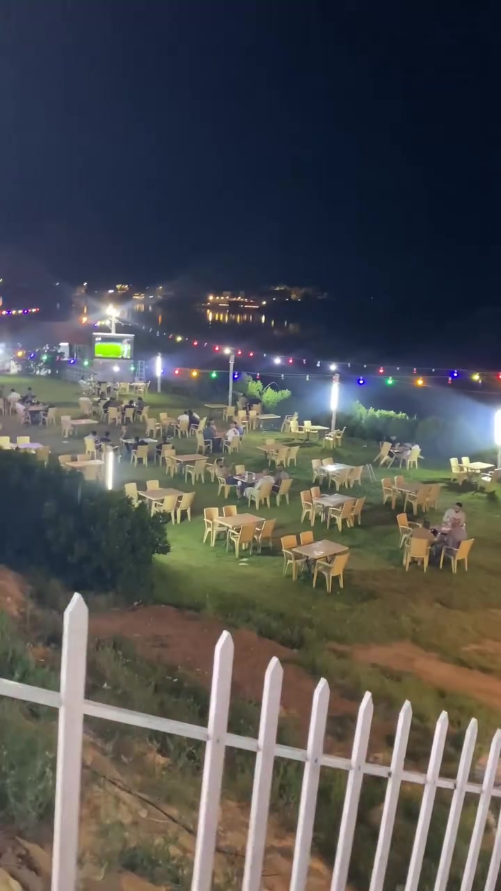 المطعم للبيع على ضفاف نهر دجله في الصويره مفتوح حالياً

لتفاصيل اكثر الاتصال على الرقم : ‭***********‬
