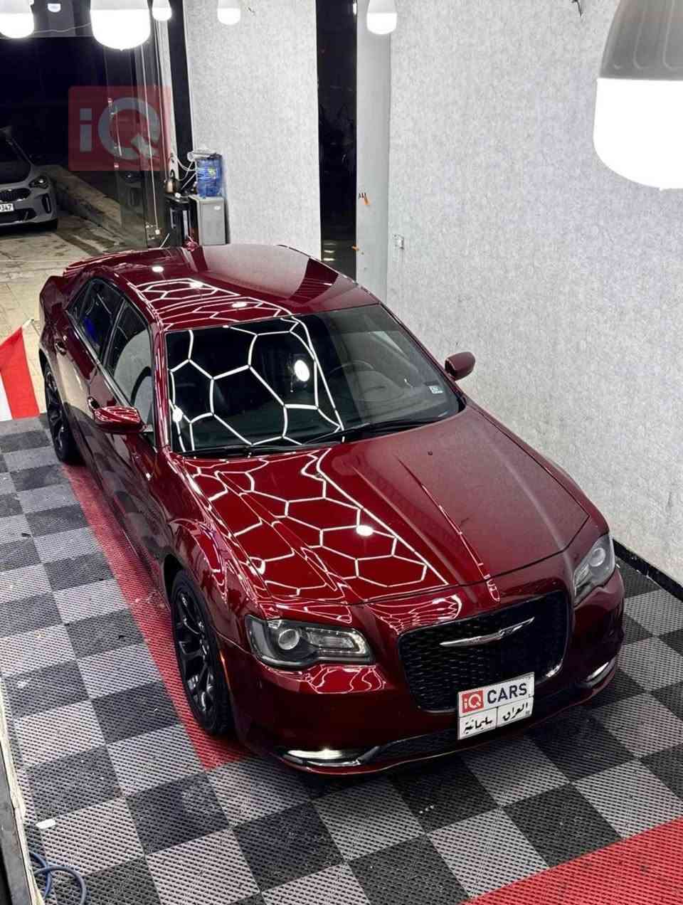 السلام عليكم

Chrysler 300s

موديل 2019

رقم سليمانية

محرك 3600

وارد امريكي - بدون حادث 

ماشية 85,000 مايل

لون ماروني مميز

كشنات كهرباء تدفئة

شفتات سرعة

شاشة كبيرة - كامرة - ابل كار بلاي

كشن دبل خياط 

تشغيل عن بعد

مراية تعتيم اوتو 

لايت زينون

السيارة جديدة بمعنى الكلمة

فقط كلير بجاملغ امامي جهة راكب من امريكا  بدون حادث…

السعر ٢٧٠ بيها مجال بسيط

*********** واتساب بغداد, العراق
