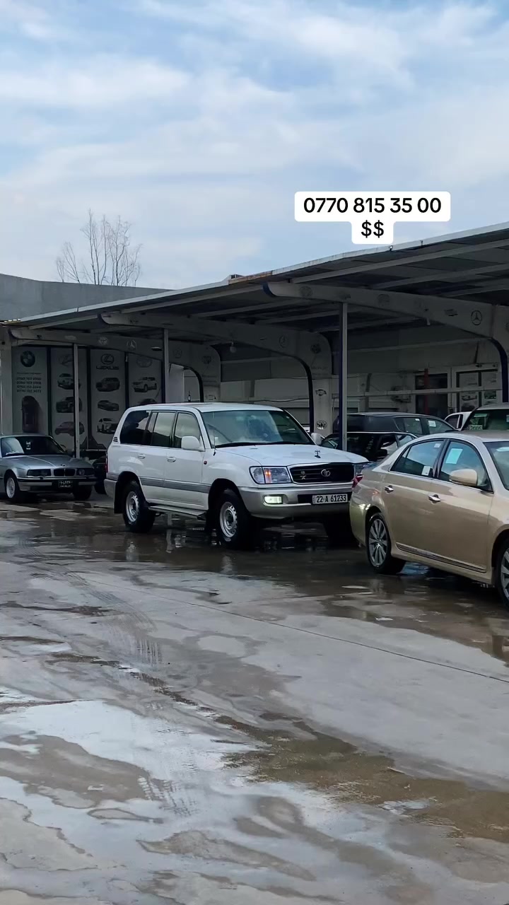 ماشه الله له مالى هـه موو لايه ک مؤنيكا بؤ فرؤشتن مواسه فات سێروبع ناوزه رد سه لاجه گيرو مه كينه و عه كسلو ده بڵ ئه كسل به شه رت گيرو مه كينه ى زؤر پاكه چوار تايه ى تازه  سه ياره ک زؤر جائيزو مه زبوتو به قؤته يه ک چركه و سه دؤلار بشكينه  تكايه ئه گه ر موشته رى نيت سه رم مه يه شێنه
0770 815 35 00
