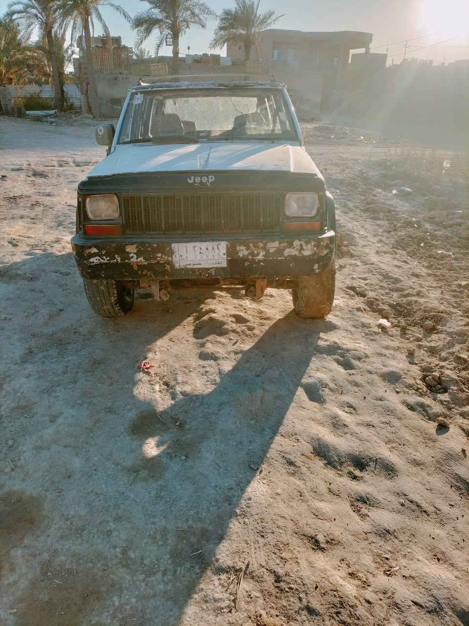 جيب شيروكي للبيع مكان ناصريه مركز راعيه ماندله السعر 15 الرقم ***********
