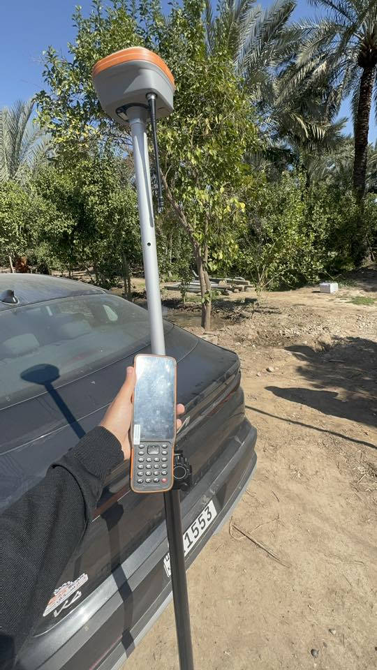 🔷 عمل مساحي متكامل 
للتواصل والاستفسار
*********** م.كرار الربيعي 

تم بحمد الله إنجاز رفع مساحي لقطعة أرض بمساحة دونم كامل
📐 مع تقسيمها إلى نصفين متساويين
📍 الموقع: بغداد – الراشدية

🔹 العمل تم باستخدام جهاز GPS دفرينشيل (RTK)
🔹 دقة عالية بالإحداثيات والحدود
🔹 تحديد النقاط والحدود على أرض الواقع
🔹 تسليم مخططات مساحية كاملة وجاهزة للاعتماد
🔹 مناسب للبيع، الإفراز، التسجيل العقاري، أو المشاريع المستقبلية

👷‍♂️ مهندس مساحة
ننفذ جميع الأعمال المساحية باحتراف:
✔️ رفع أراضي
✔️ تقسيم وفرز
‏✔️ GPS – Total Station – Level
✔️ مخططات As-Built
✔️ أعمال طرق وبنى تحتية

✨ الدقة مو خيار… الدقة أساس شغلنا
