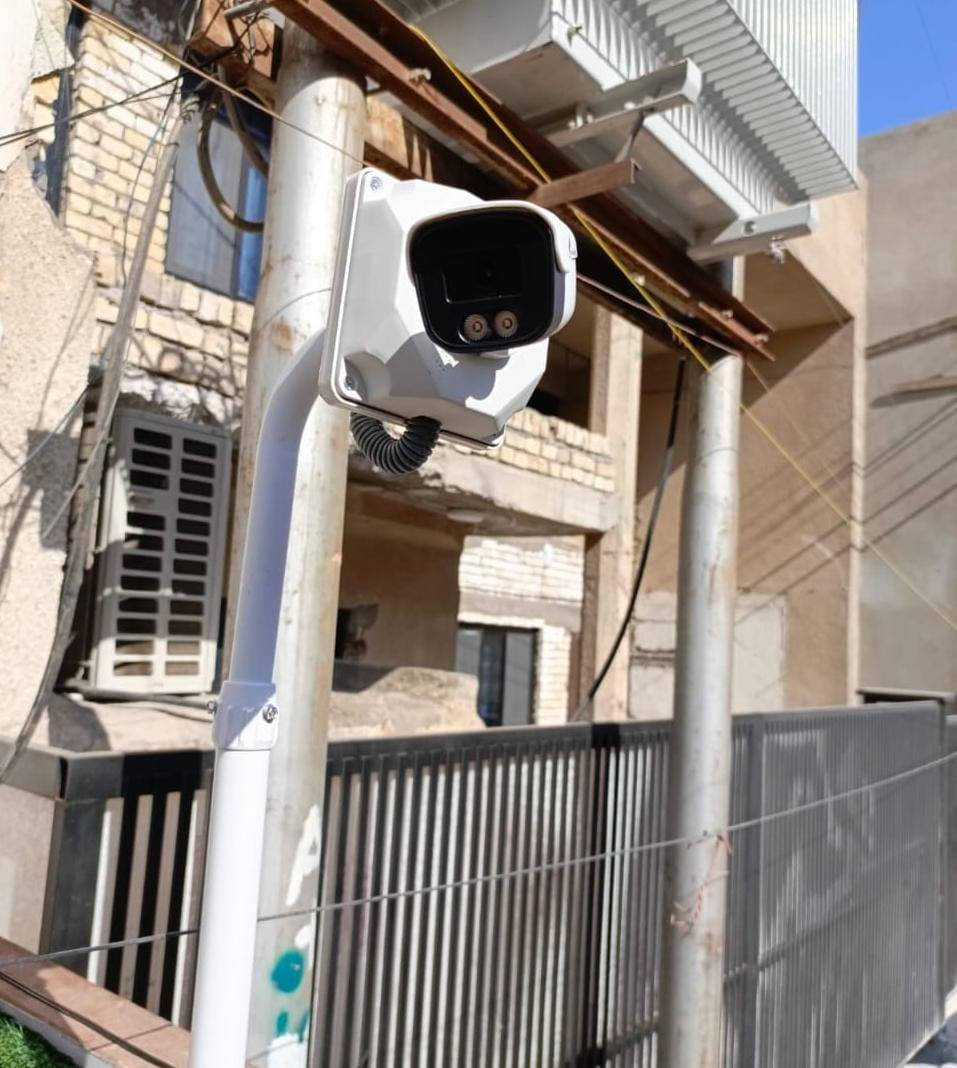 بسم الله الرحمن الرحيم
«وَقُلِ اعْمَلُوا فَسَيَرَى اللَّهُ عَمَلَكُمْ وَرَسُولُهُ وَالْمُؤْمِنُونَ 
          صدق الله العظيم

(الحمدالله تم تامين  بيت  في بغداد  الامين  منطقه حي المعلمين  

الموصفات :
 ✅كامرات  عدد5 دقه  5 ميكا بكسل  حقيقي  ملون ليلي نهاري  دبل فلاش  
   من ماركه شاهين  لاصلي وكاله ) 💯👌
جميع كامرات صوره وصوت 

✅جهاز xvrنوع  شاهين  الاصلي  دقه 5 ميكا 8جنل   العربي الحديث

✅يو بي اس ليثيوم 110 واط 

✅هارد 500 كيكا بايت     البنفسجي الاصلي  

✅بوكسات كاميرات عدد 4

✅راك حجم 2 يونت لون ابيض

✅استاند كاميرات طول 60 سانتيم عدد 2 لتصوير اكبر مساحه ممكن

✅كيبل HD دقه 4K  

وتم ربط كامرات على تليفون  ومشاهدت الكامرات في اي مكان 

▪️مع ضمان سنه  حقيقي صيانه وستبدال   في جميع ملحقات 

 ▪️نصب حترافي👌 و دقه في العمل 💯💯 

❗️❗️ملاحضه  اماكن الكامرات حسب طلب زبون❗️❗️
 
*********** #مهندس# يوسف 

🔴ومتوفر جميع انوع كامرات الاصلي وكاله 
بيع ونصب وصيانه جميع انوع كامرات 

🔴والعمل في جميع مناطق بغداد كرخ ورصافه 

ويوجد ايضآ توصيل في بغداد وجميع محافظات 

🔴ومتوفر كشف مجاني للموقع  

#كامرات 

للستفسار ***********وتساب 
#دهوا
#اسوار 
#هيكفجن
#شاهين
