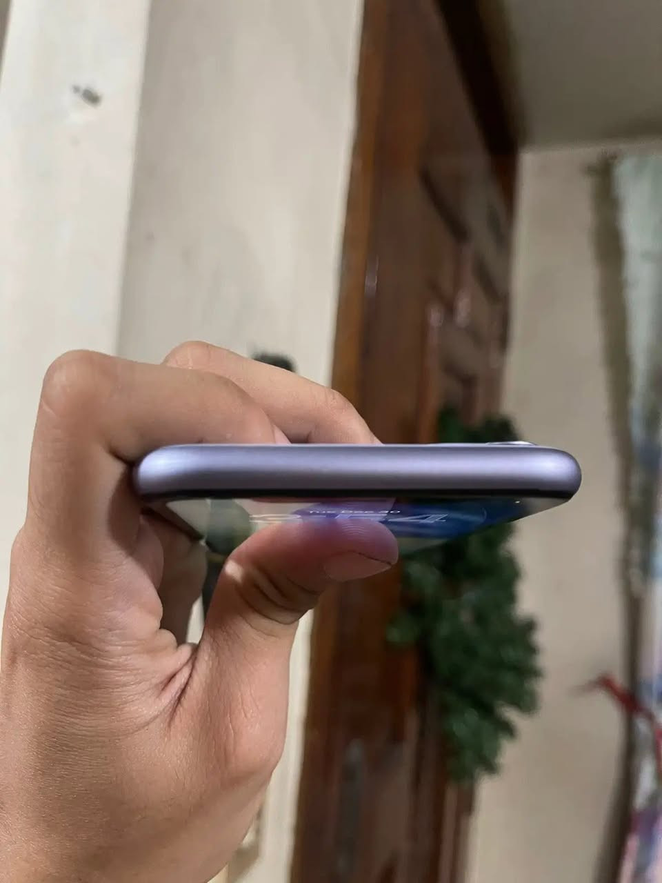 آيفون ١١ عادي
مكفول من الفتح وتر الجهاز 

ذاكره 128

بطاريه 96 جهاز مال بيت نضافه 100/90

سعره 275 بي مجال بسيط 

وتساب ***********

مكاني حله
